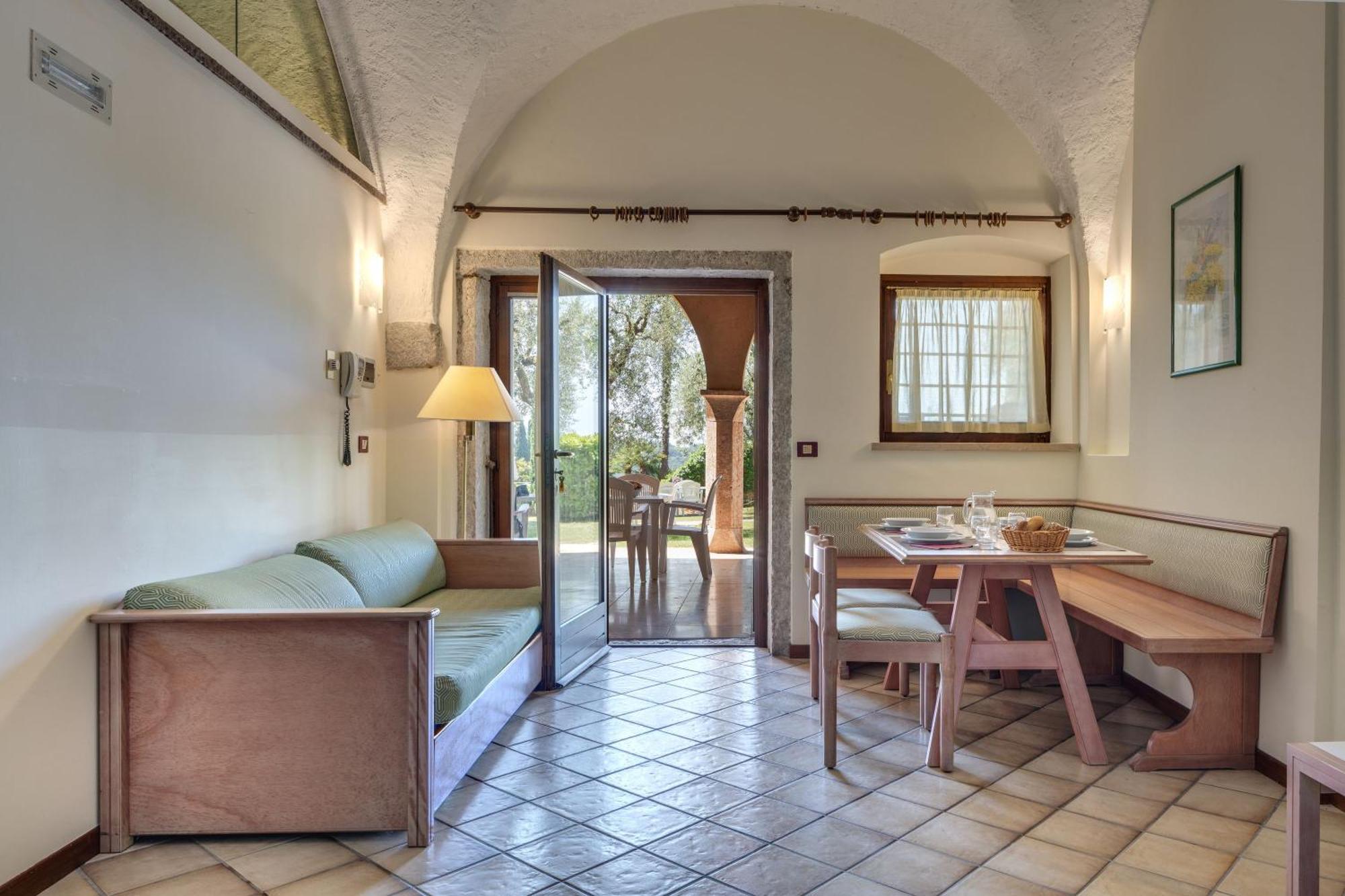 Residence La Filanda Costermano Luaran gambar