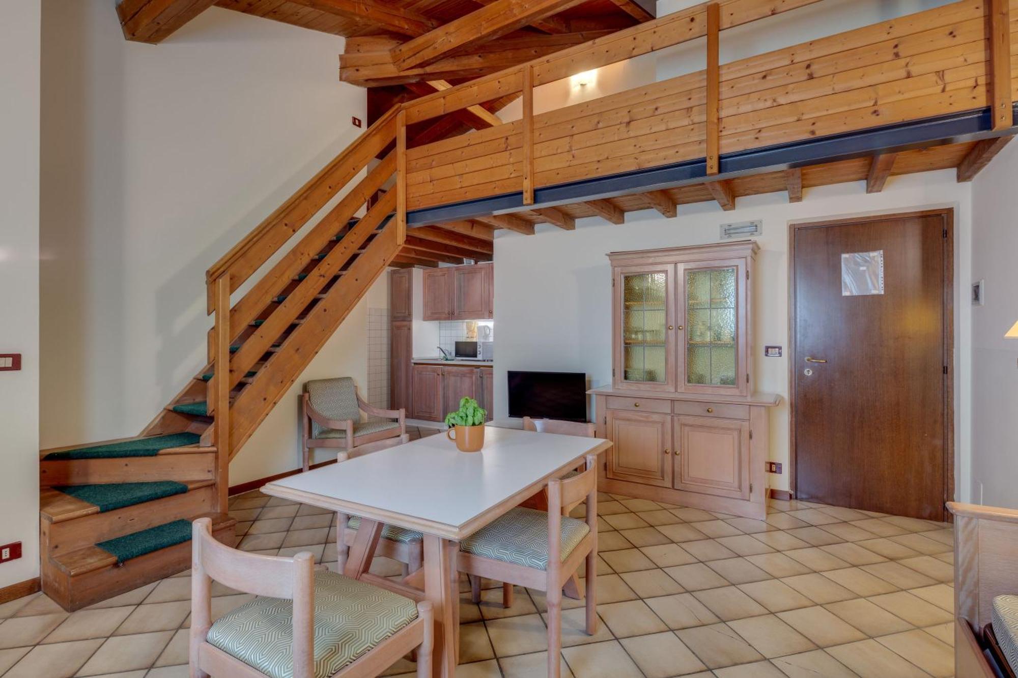 Residence La Filanda Costermano Luaran gambar